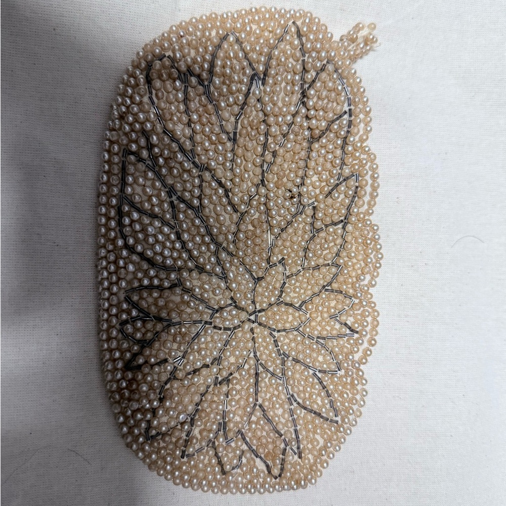 Antique Pearl Clutch